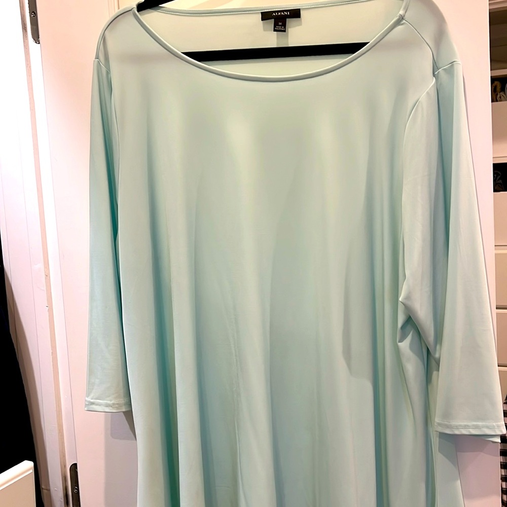 Alfani ladies top